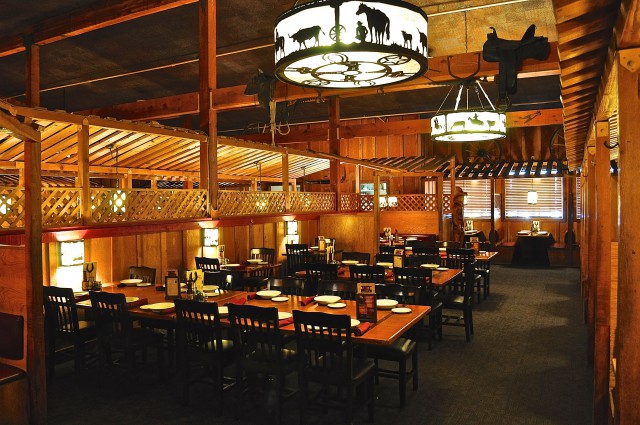 Livermore Cattlemens Main Dining Room